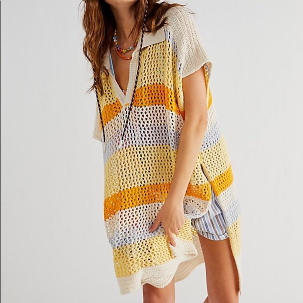 Vacation 🍓 Free People Crochet Poncho